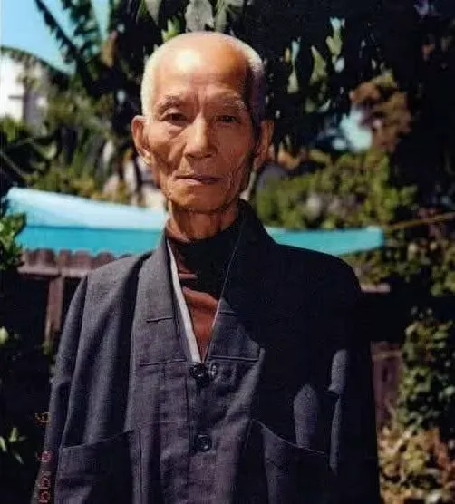 Hoai Niem An Su 10